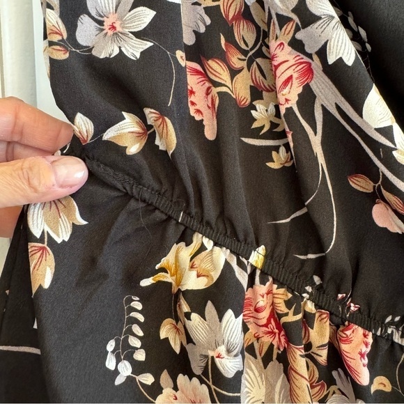 ๐6/$60, SHEIN Strapless, Black, Floral Onesie, 2XL - Picture 4 of 7